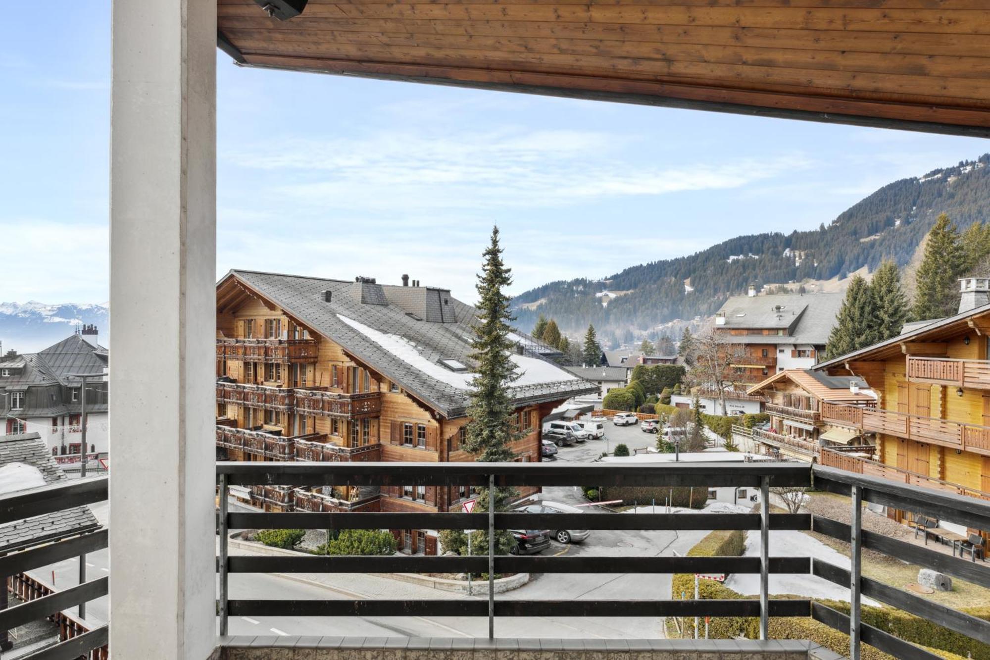 Triplex In Villars Centre With Parking Εξωτερικό φωτογραφία
